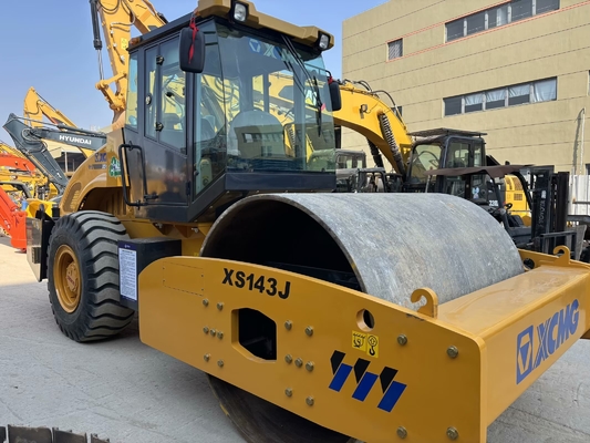 إكس سي إم جي إكس إس 143 جيه طبل واحد 14 طن عجلة طريق في حالة ممتازة