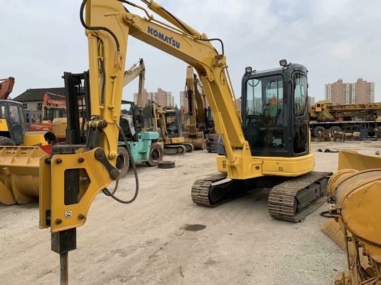 كوماتسو PC55MR-2 حفرة مستعملة اليابان الحجم الصغير مع مطرقة هيدروليكية