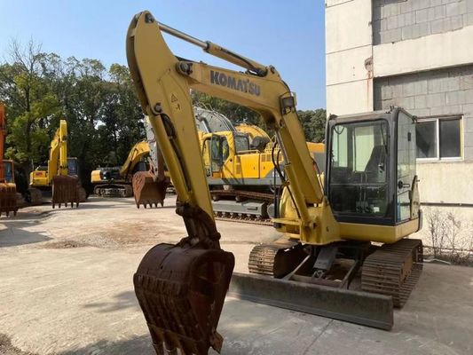 اللون الأصلي المستخدم كوماتسو PC56MR-2 الحفرة الصغيرة في حالة ممتازة
