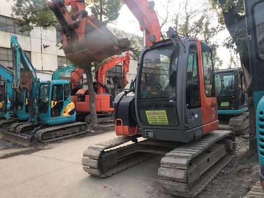 الحفرة اليابانية ZX75US-3 كفاءة الطاقة حفرة هيتاشي الزحفية