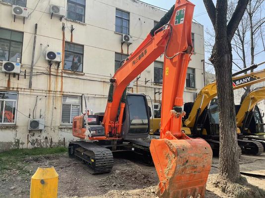 الحفرة الأصلية اليابانية مستعملة هيتاشي ZX120 في حالة جيدة