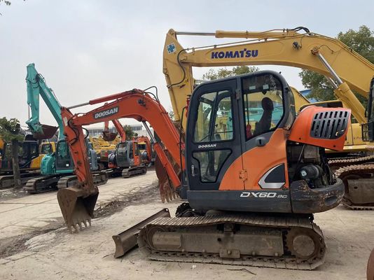 2018 سنة مستعملة دوسان DX60-9C حفرة صغيرة في حالة ممتازة/مستخدمة دوسان حفرة صغيرة للبيع