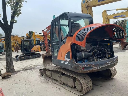2018 سنة مستعملة دوسان DX60-9C حفرة صغيرة في حالة ممتازة/مستخدمة دوسان حفرة صغيرة للبيع