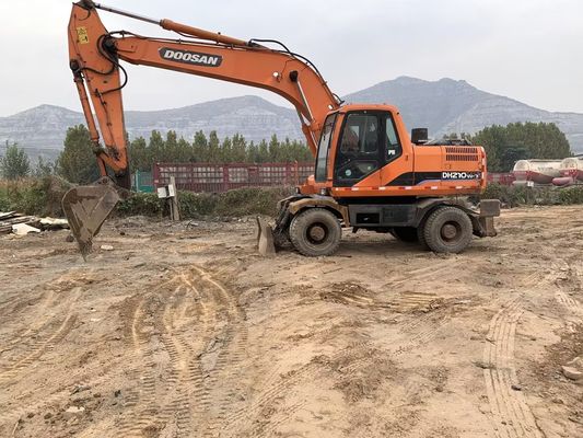 اللون الأصلي حفرة دوسان DH210W-7 ذات عجلات مستعملة في حالة جيدة/حفرة دوسان ذات عجلات مستعملة للبيع