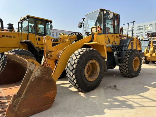 كوماتسو WA380 6 عجلات محمولة معقدة مع قدرة عالية على تحميل