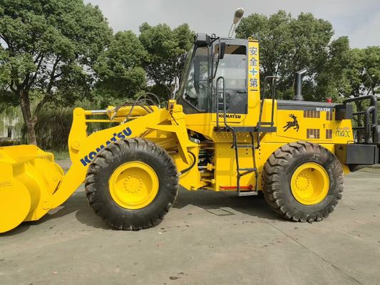 محمولة عجلات يابانية أساسية Komatsu WA320-3 محمولة مقدمة مستعملة