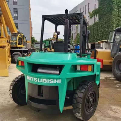 7 طن Mitsubishi FD70 شاحنة شقاق مستعملة اليابان الأصلية شقاق يدوية ثانية