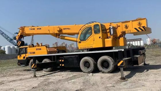 XCMG QY50K-II 50 طن شاحنة مستعملة رافعة ذات قدرة عالية شاحنات منتفخة مستعملة