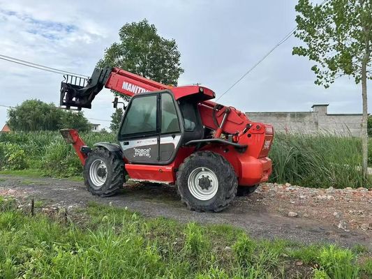 مانيتو MT-X 1740 SLT اليد الثانية المتحكم عن بعد طويل الأمد للبناء