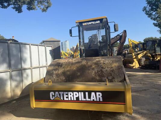 اليابان الأصلية Caterpillar CS-683E عجلة طريق طبل واحد في حالة ممتازة